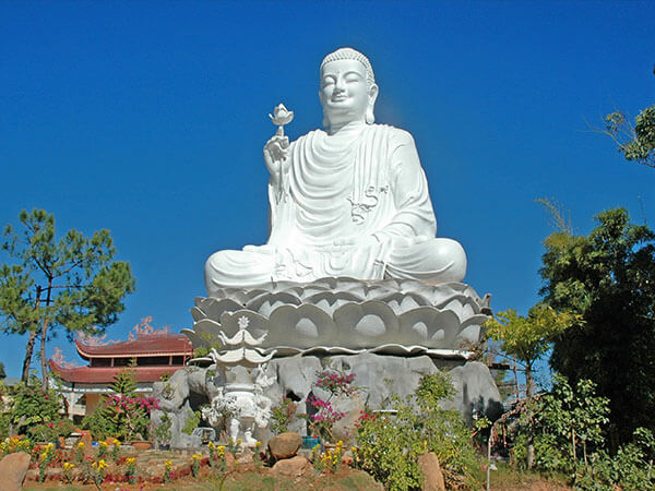 Tham Quan Thích Ca Phật Đài