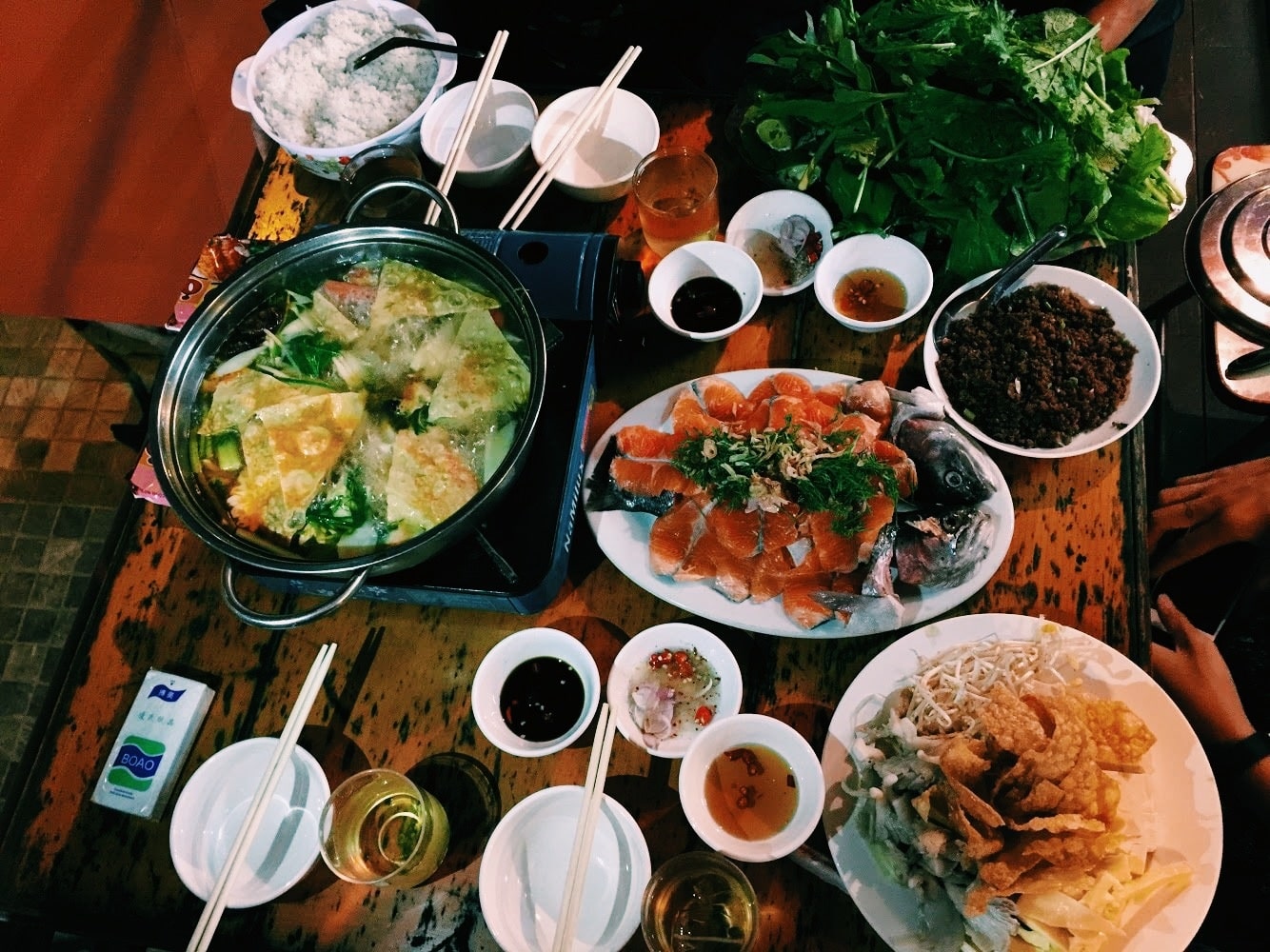 Ăna Trưa Tại Thành Phố Lào Cai