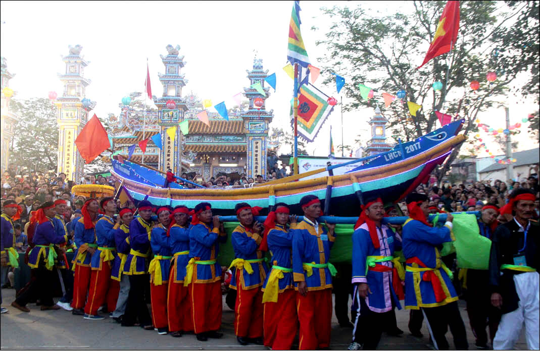 Phần lễ của lễ hội Cầu ngư Đà Nẵng