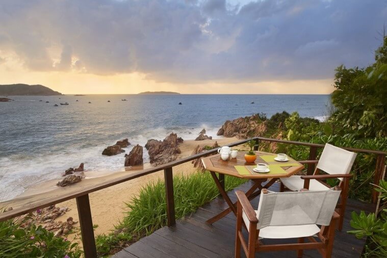 Resort Kỳ Co có gì mà đông nghịt khách-Đặt ngay giá tốt 2023 5 View ngồi ăn uống, thưởng lãm biển đẹp