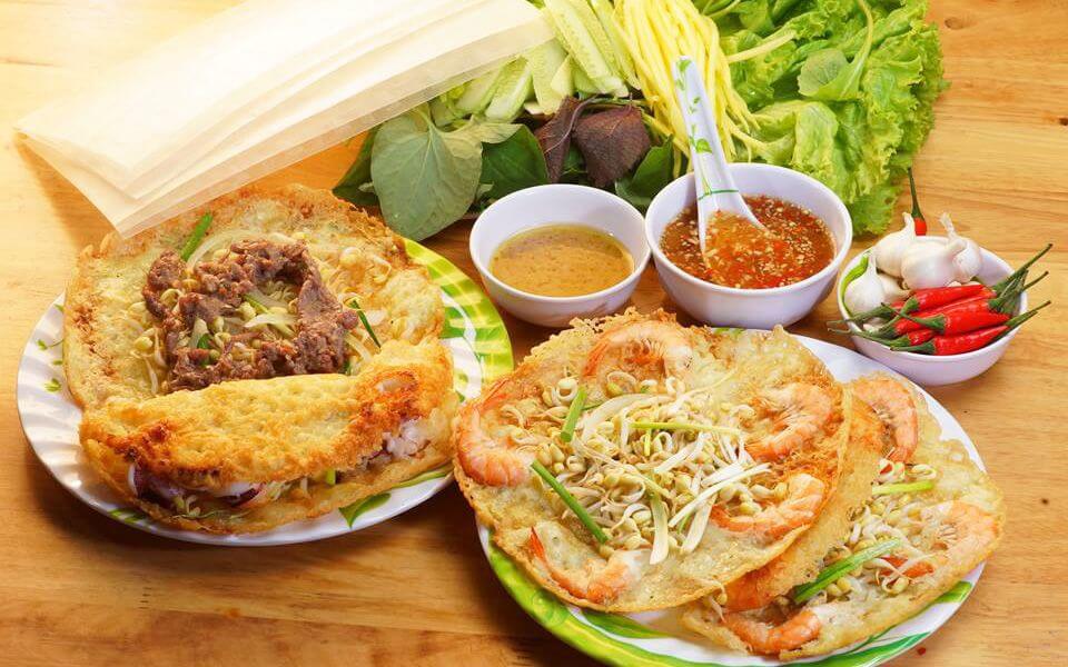 Phố ẩm thực Hoa Lư Quy Nhơn - Review mới nhất 2023 7 Bánh xèo tôm nhảy đặc sản Quy Nhơn