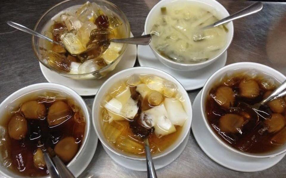 Top 9+ món ăn vặt Quy Nhơn nhất định phải thưởng thức 7 Chè xu xoa nhiều vị thơm ngon