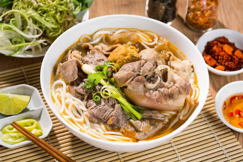 Top 10 đặc sản Đà Nẵng ngon nức tiếng nhất định phải thử 1 Đặc sản Đà Nẵng 1