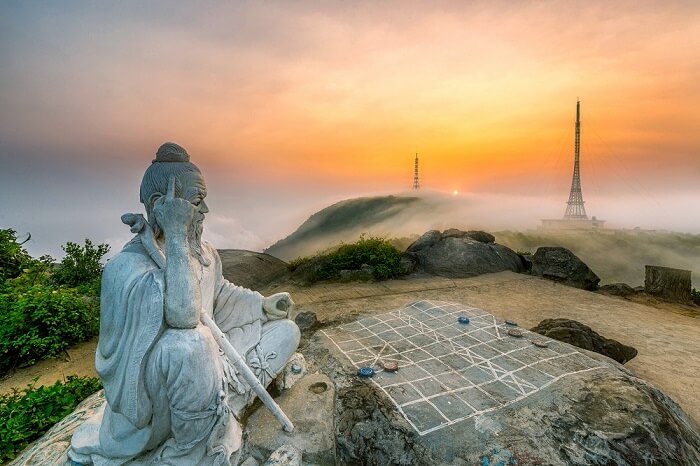 Đỉnh bàn cờ khiến du khách u mê