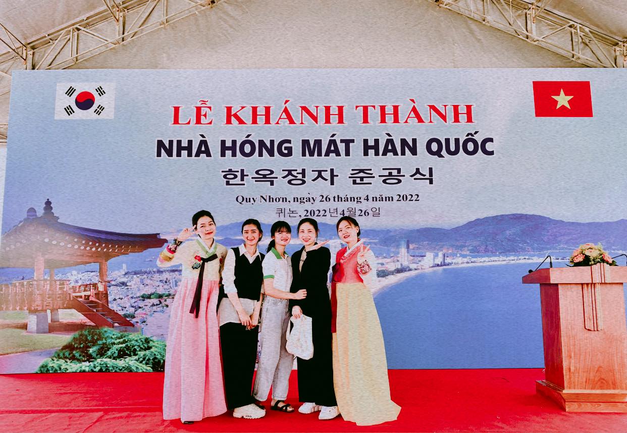 Khánh thành nhà hóng mát Hàn Quốc