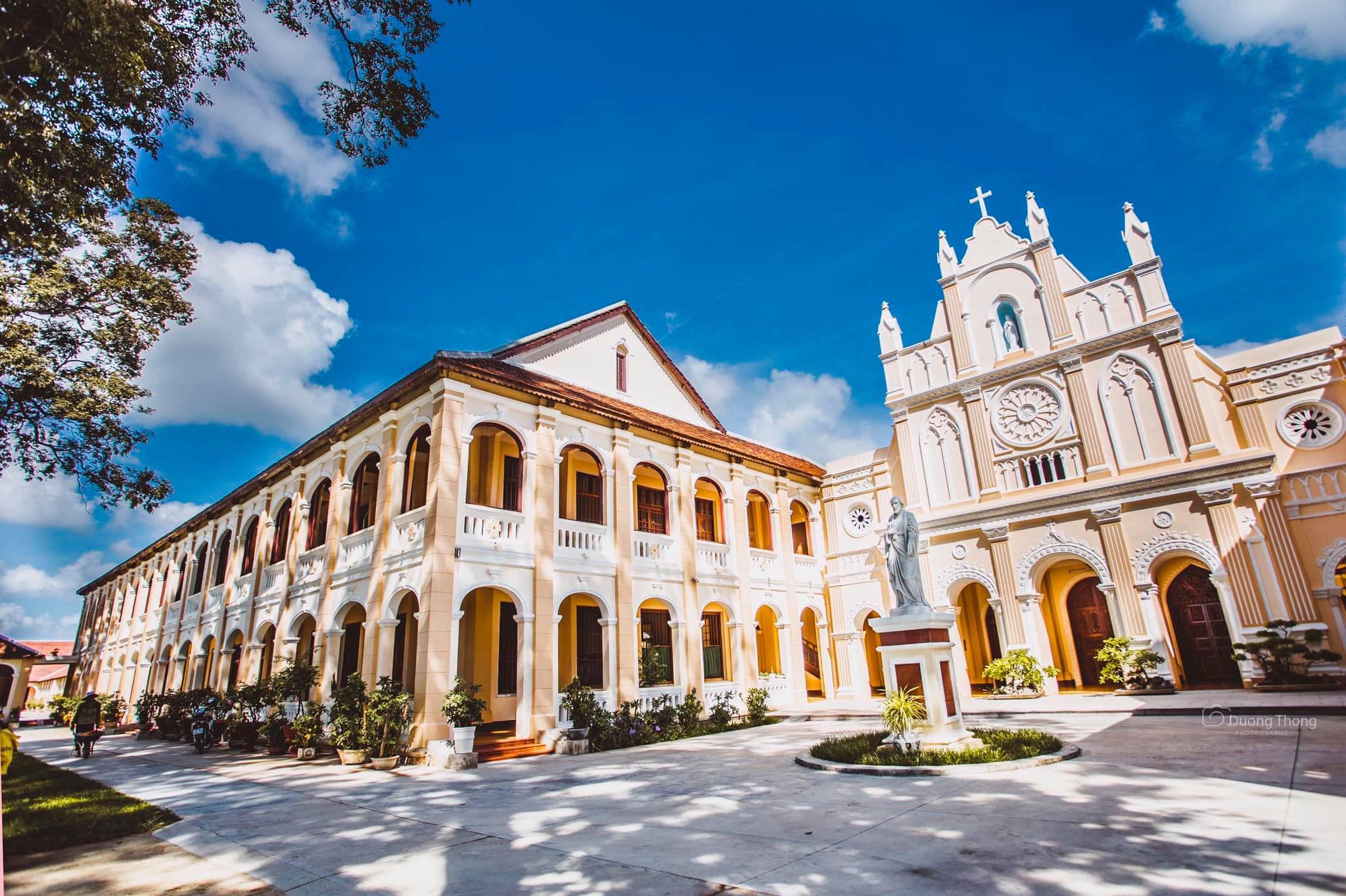 Nhà thờ Làng Sông 4 Nhà thờ Làng Sông