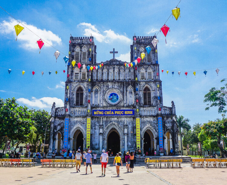Nhà thờ Mằng Lăng 4 nha tho mang lang phu yen 4