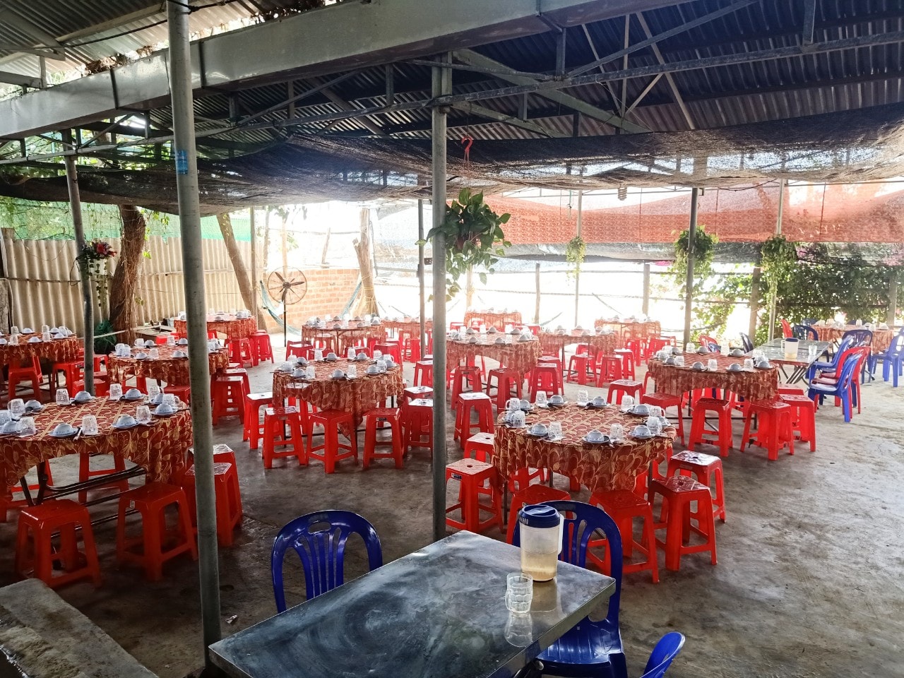 Nhà hàng DÔng Nam Nhơn hải