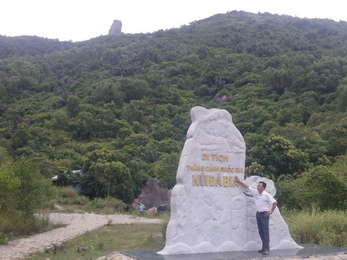 Núi Đá Bia 4 nui da bia phu yen 3
