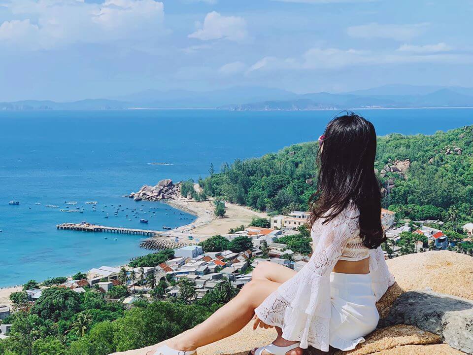 Chi phí du lịch Quy Nhơn? Bảng giá cập nhật mới nhất 2023 15 Phóng tầm mắt ôm trọn Cù Lao Xanh