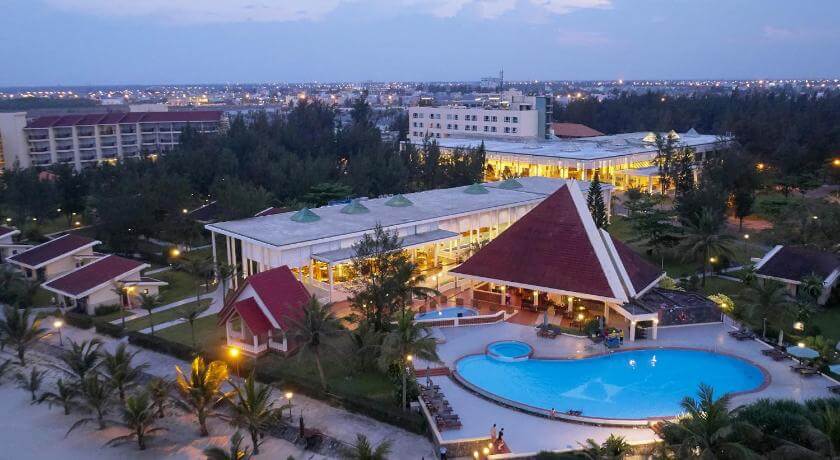 Đẹp miễn chê với top 5 “resort Đà Nẵng” view biển cực chất 11 Resort Đà Nẵng 11