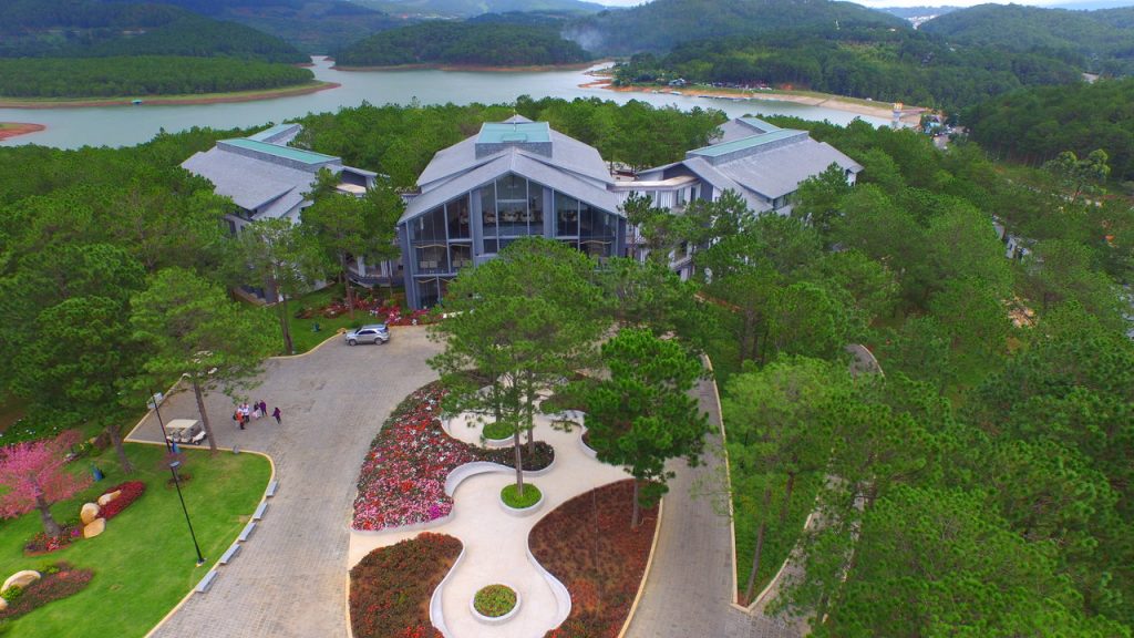 Terracotta Hotel and Resort Dalat 