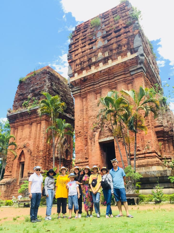 Tháp dôi Quy Nhơn Diểm dến du lịch Thành Phố Biển Quy Nhơn