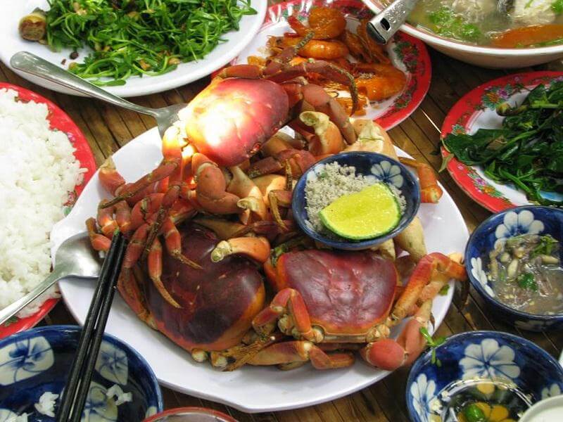 Thưởng thức các loại hải sản ngon