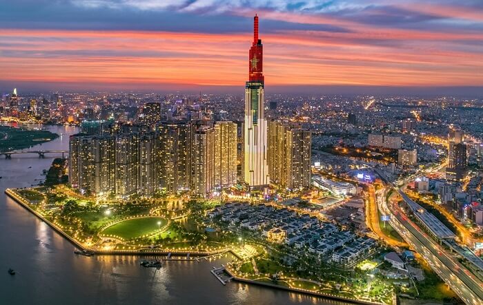 Kinh nghiệm đi tour Sài Gòn Quy Nhơn chi tiết nhất 2023 13 Về lại Sài Gòn phồn hoa
