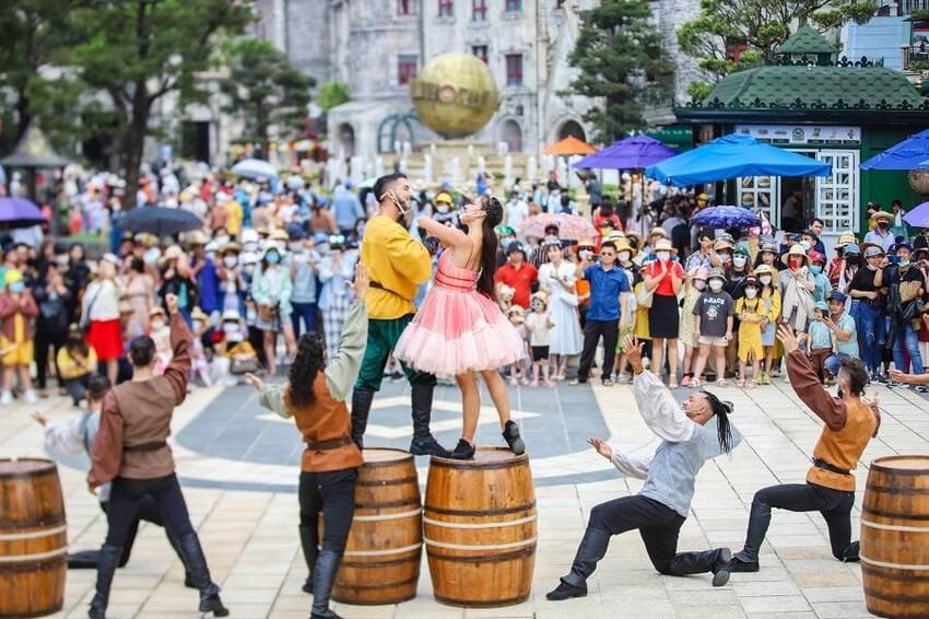 Các sự kiện hấp dẫn du khách trong và ngoài nước