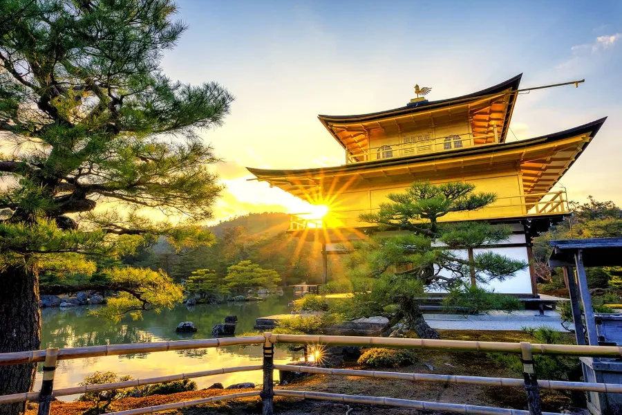 TOKYO – PHÚ SĨ – NAGOYA – KYOTO – OSAKA 7 chua vang kinkakuji 5