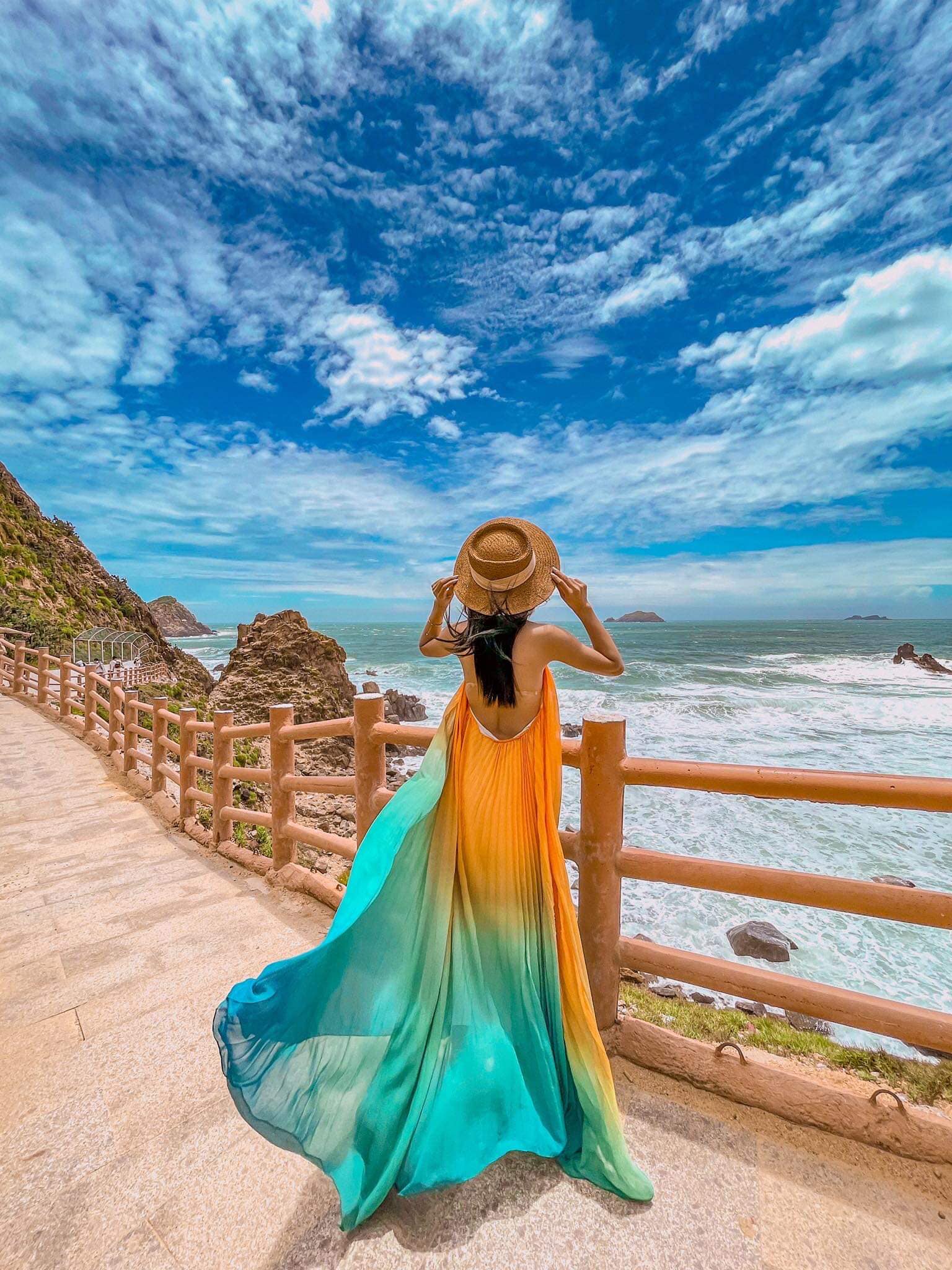 Du lịch Eo Gió