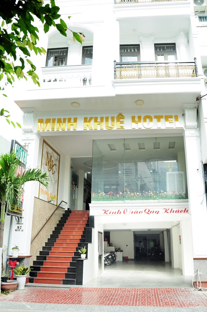 Khách sạn Minh khuê