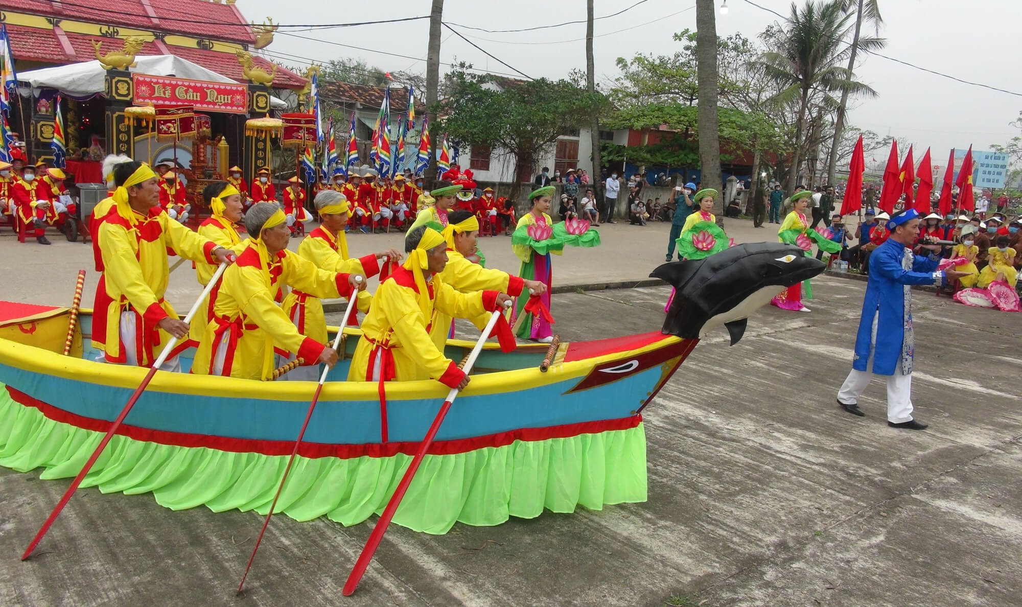 Lễ hội Cầu Ngư 2023 - Khám phá văn hóa ngư dân vùng biển 11 Lễ hội Cầu ngư hấp dẫn đông đảo du khách gần xa